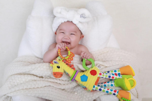 中国澳门4个月宝宝奶量 中国澳门4个月宝宝奶量